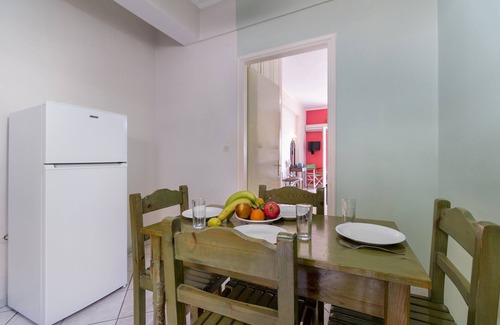 Vassiliki Apartment | Holiday Apartment 'Apostolos Apartment 2' Close to Beach with Sea View
