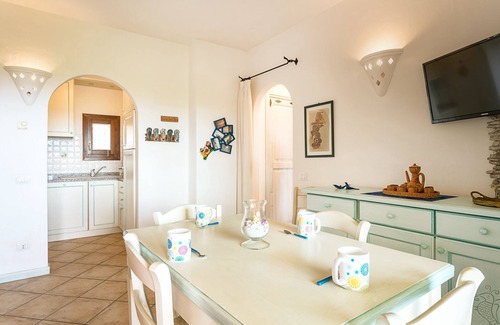 Pittulongu Apartment | Holiday Apartment “Bia de Bados B5” with Wi-Fi and Shared Pool
