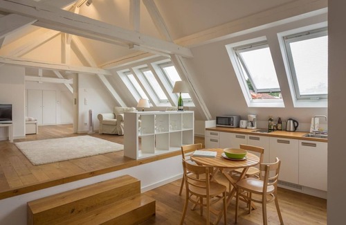 Filzen Apartment | Holiday apartment "Blanc et Noir" - Weingut & Landhaus Reverchon