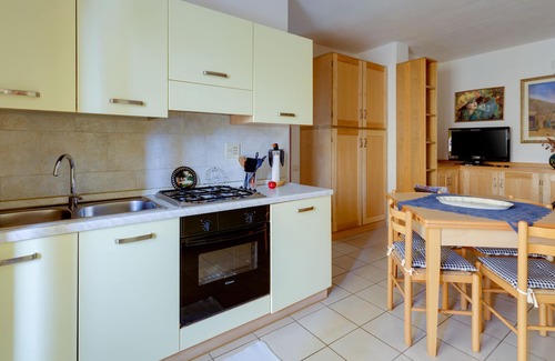 Bosa Marina Apartment | Holiday Apartment Casa Pierola with Balcony, A/C & Wi-Fi