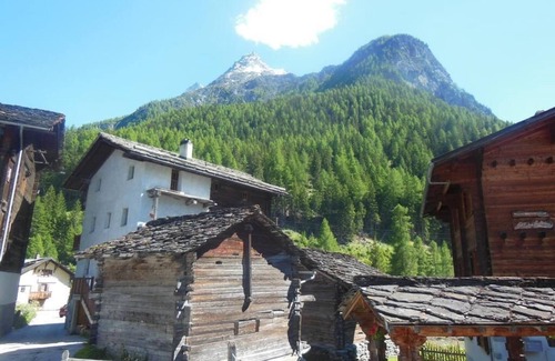 Hauderes Apartment | Holiday apartment Les Haudères for 1 - 6 persons with 3 bedrooms - Holiday apartment in a two family