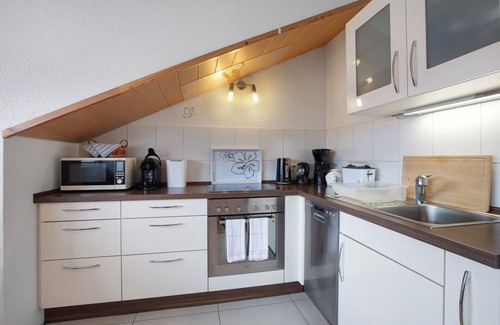 Bad Saeckingen Apartment | Holiday Apartment 'Thelen' with Shared Terrace and Wi-Fi