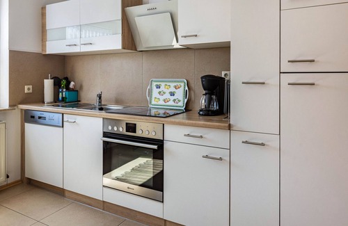 Sinkingen Apartment | Holiday Apartment "63sqm in Eschachtal" with Garden Area and Wi-Fi