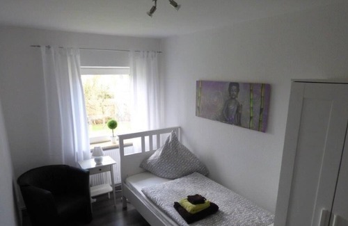 Wilhelmshaven Apartment | Holiday apartment Wilhelmshaven for 1 - 5 persons with 3 bedrooms - Holiday apartment