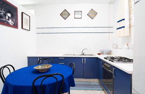 Coste Apartment | Holiday Apartment "Don Camillo" with Sea View & Wi-Fi