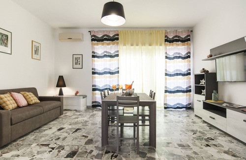 Sperlonga House | Holiday Apartment Eolo, 50m from the sea