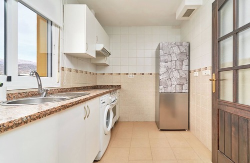 Rio Velez Apartment | Holiday Apartment "Casa Axarquia" with 2 Balconies & Wi-Fi