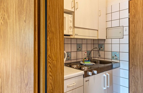 Jaderaltendeich Apartment | Holiday Apartment 'Günthers Wattstube' with Shared Terrace