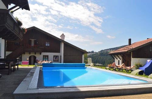 Hauzenberg Apartment | Holiday apartment Hauzenberg for 1 - 4 persons with 1 bedroom - Holiday apartment in one or multi-fa