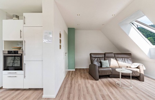 Ettenheim Apartment | Holiday Apartment 'Haus 23' with Mountain View, Shared Terrace and Wi-Fi