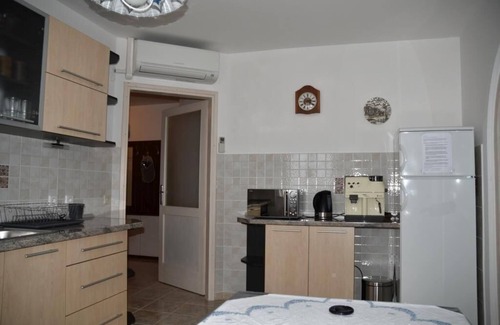 Okrug Gornji House | Holiday apartment Okrug Gornji for 1 - 5 persons with 2 bedrooms - Holiday house