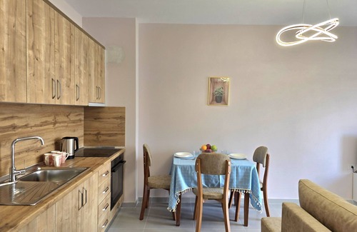 Golem Apartment | Holiday Apartment in Golem 094