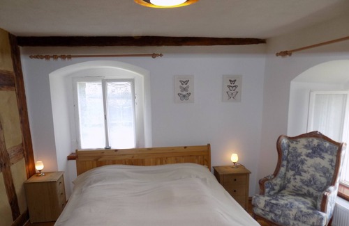 Hollfeld House | Holiday apartment in the historic rectory