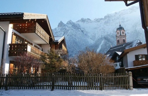 Mittenwald House | Holiday apartment Kranzberg