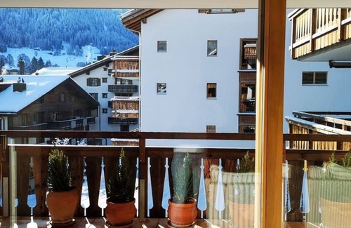 Klosters-Serneus Apartment | Holiday apartment Klosters for 1 - 7 persons with 3 bedrooms - Holiday apartment