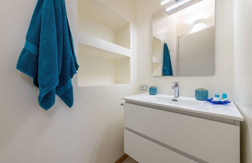 Carloforte Apartment | Holiday Apartment "La Perla con Balcone" with Private Balcony, A/C & Wi-Fi