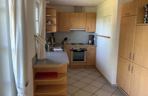 Saig Apartment | Holiday Apartment Lindenhof with Mountain View, Shared Garden and Wi-Fi