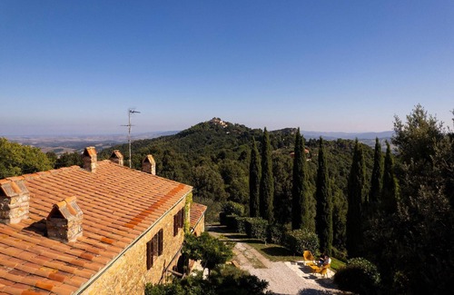 Micciano Apartment | Holiday apartment Micciano for 1 - 6 persons with 2 bedrooms - Twin house