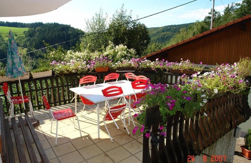 Muehlenbach Apartment | Holiday apartment Mühlenbach for 2 - 6 persons with 3 bedrooms - Holiday apartment in one or multi-f