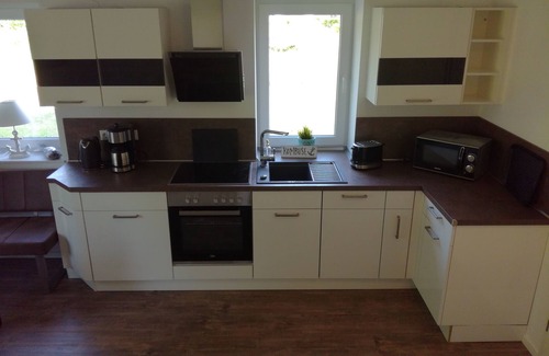 Tannenhausen House | Holiday apartment or Holiday house with private beach on the lake in Aurich-Tannenhausen