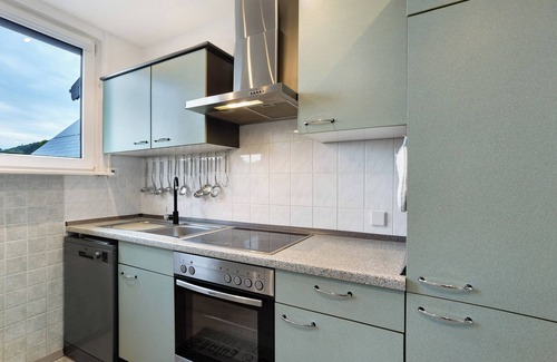 Olsberg Apartment | Holiday Apartment 'Panoramablick' with Sauna, Mountain View, Private Terrace and Wi-Fi
