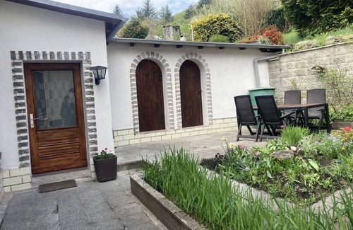 Oberharz am Brocken Apartment | Holiday Apartment "Rübeland" with Mountain View, Shared Garden & Wi-Fi