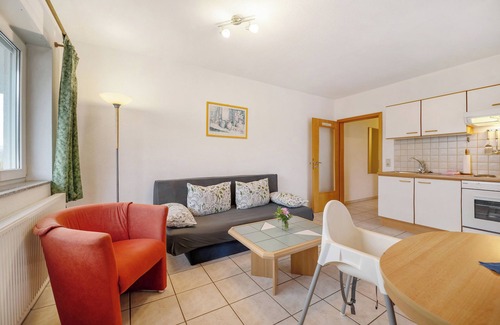 Thornich Apartment | Holiday Apartment 'Tabaluga' with Mountain View, Private Garden and Wi-Fi