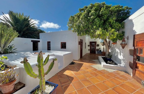 Uga Apartment | Holiday apartment Uga for 1 - 2 persons with 1 bedroom - Casa Rural