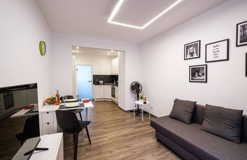 Ulm Apartment | Holiday Apartment "Ulmer Stadtwohnung" with Wi-Fi