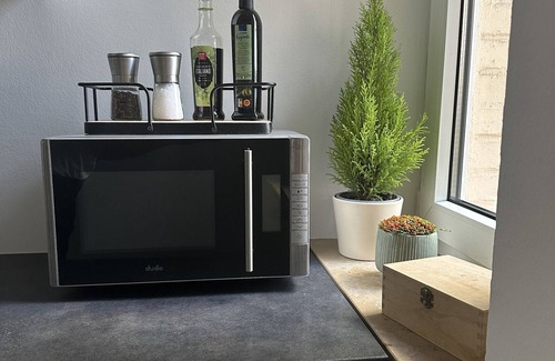 Mitte Apartment | Holiday Apartment 'Upperroom - Nuremberg' with Wi-Fi