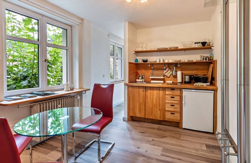 Schweighof Apartment | Holiday Apartment "Waldhorn" with Private Terrace, Shared Garden & Wi-Fi