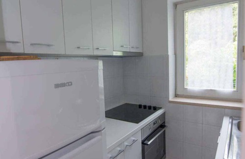 Veli Losinj Apartment | Holiday apartment with terrace and barbecue
