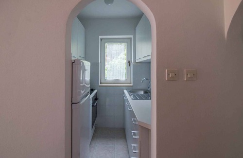 Veli Losinj Apartment | Holiday apartment with terrace and barbecue