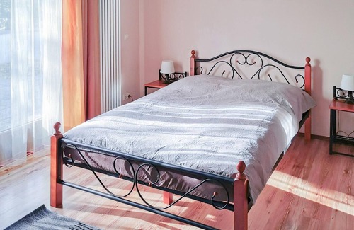 Weimar Apartment | Holiday apartment Weimar for 1 - 5 persons with 2 bedrooms - Holiday apartment in one or multi-famil
