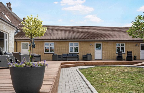 Akirkeby Apartment | Holiday apartment with breakfast included