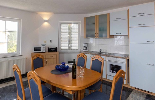 Crikvenica Apartment | Holiday apartment with gallery and panoramic views