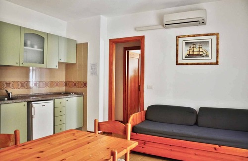 Lido Apartment | Holiday apartment with WLAN and air conditioning