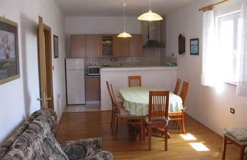 Barbat na Rabu Apartment | Holiday apartment with terrace and sea view