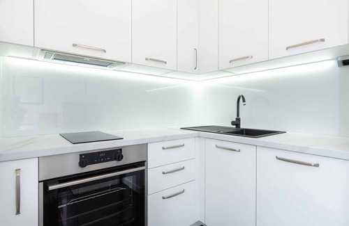 Baska Apartment | Holiday apartment with terrace and wireless