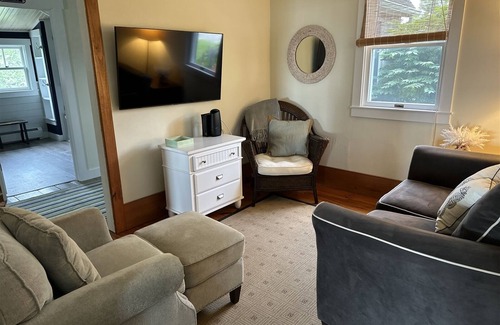 Owls Head Cottage | HOLIDAY BEACH HOUSE - Town of Owls Head