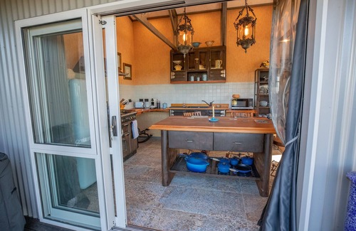 Richmond Downs Bed & Breakfast | Holiday Bliss - The Kiwi Suite