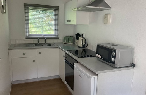 Bont Newydd Cabin | Holiday Cabin Sleeps 5 Caernarfon, Snowdonia