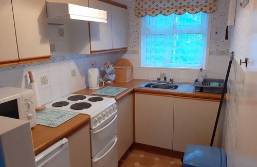 Great Yarmouth Ski Chalet | Holiday Chalet In Hemsby on Sundowner Holiday Park - No Pets
