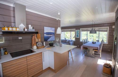 Tjørhom Villa | Holiday Cottage