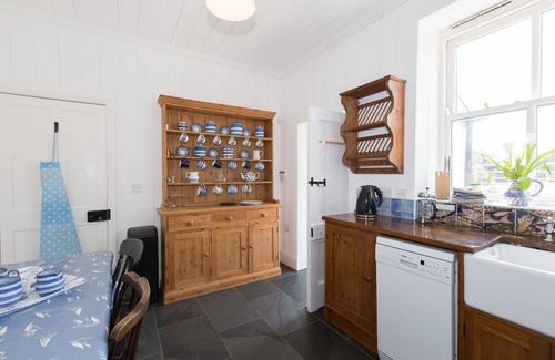 Chysauster House | Holiday cottage with beautiful views over the Cornish sea