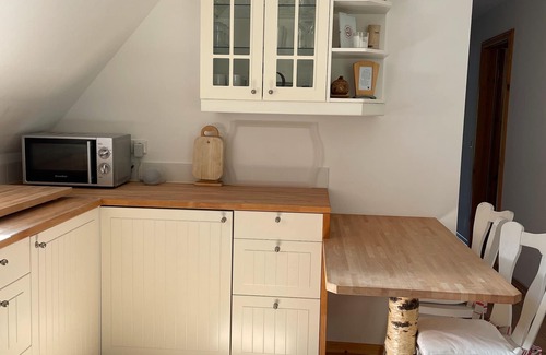 Wolfach - Saint Roman Apartment | Holiday Apartment 'Im Holzhau' with Mountain View, Shared Terrace and Wi-Fi