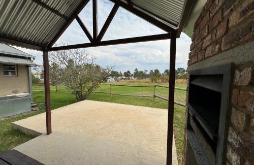 Oranjeville House | Holiday Flat at Vaaldam Sgt Pepper's