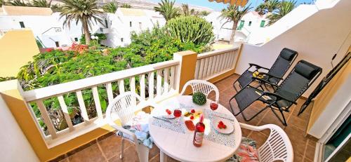 Bahia Calma Apartment | Holiday flat GOLDEN SANDS, 1 bedroom, livingroom, fast internet, balcony