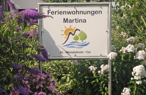 Medelon Apartment | Holiday flat "Schwalbennest" with garden and Wifi