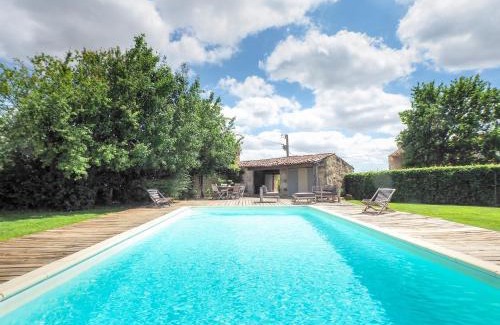 Saint-Laurent-de-la-Salle House | Holiday Home Saint-Laurent Pool Retreat, cleaning included